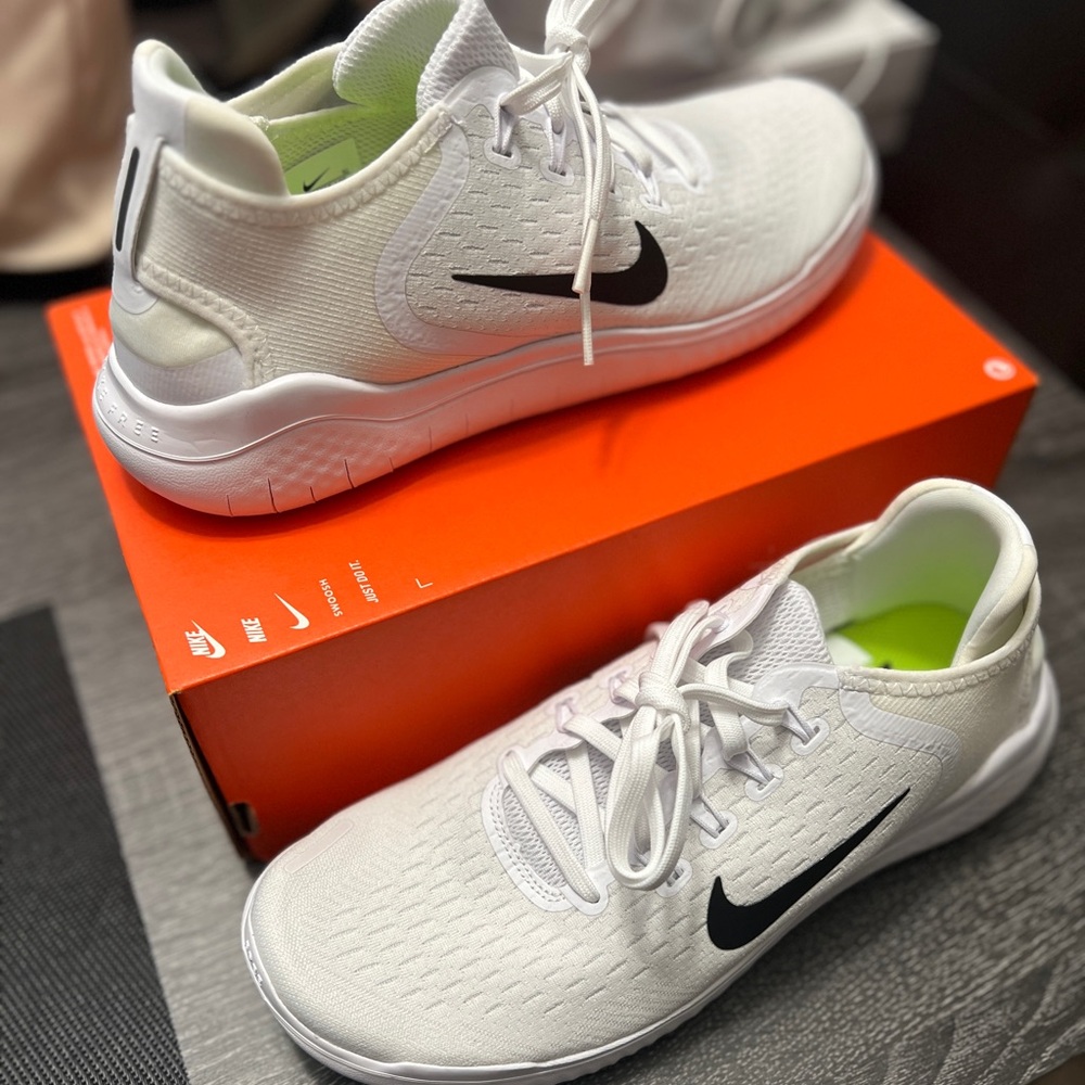 Nike free flyknit